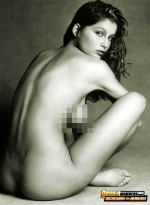 Laetitia Casta hot MILF